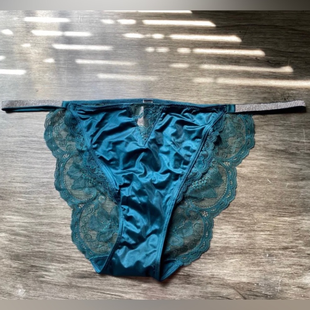 Victoria's Secret Brazilian Shine Strap Panty